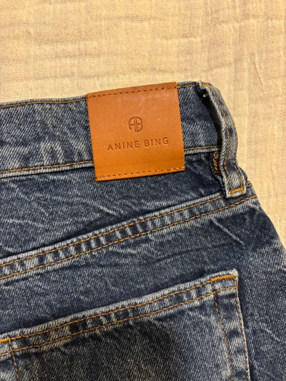 Anine Bing Jeans, Womans size 26 - Picture 3 of 5